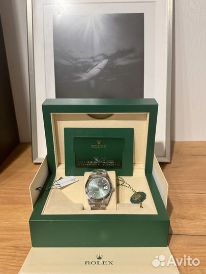 Rolex datejust 126300 зеленый