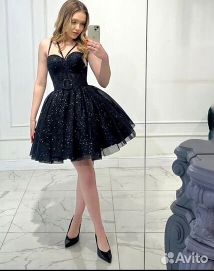 Маленькое чёрное платье