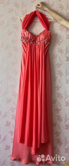 Платье в пол