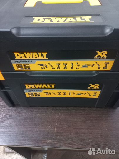 Акумляторный инструменты Dewalt 9,в 1