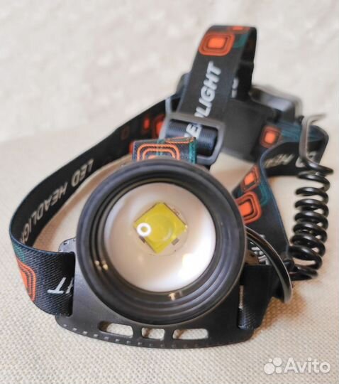 Мощный налобный фонарь