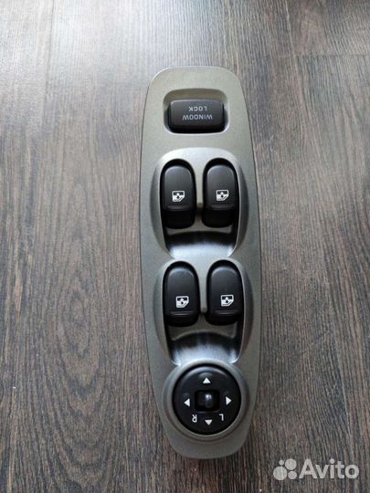 Блок управления стеклоподъемниками accent