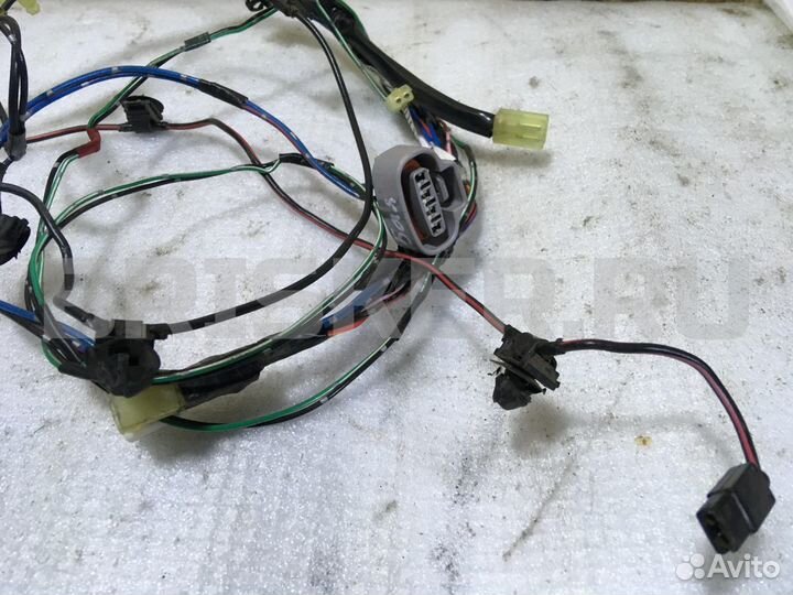 Проводка двери багаж. Сузуки Гранд Витара 1