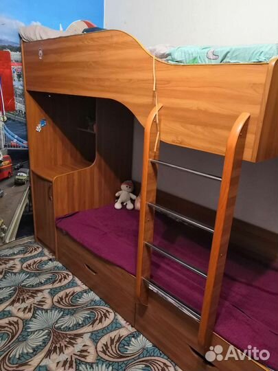 Детский гарнитур