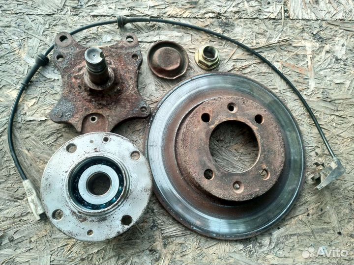 Ступица задняя Пежо-Ситроен