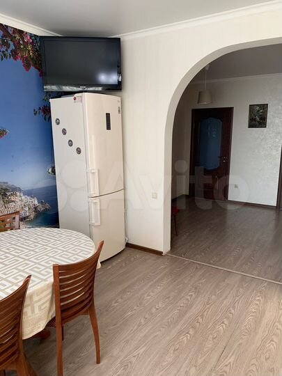 Дом 200 м² на участке 18 сот.