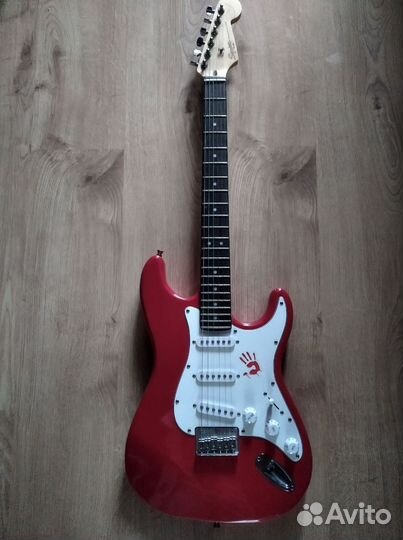 Электрогитара Fender squier MM Stratocaster