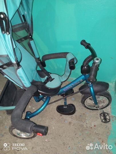 Трехколесный велосипед с родительской ручкой