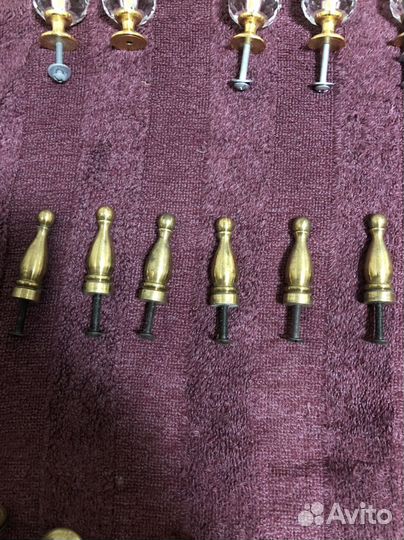 Ручки для шкафов и дверей