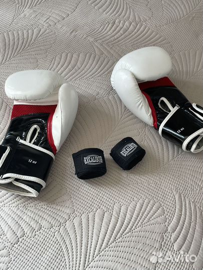 Боксерские перчатки 12 oz