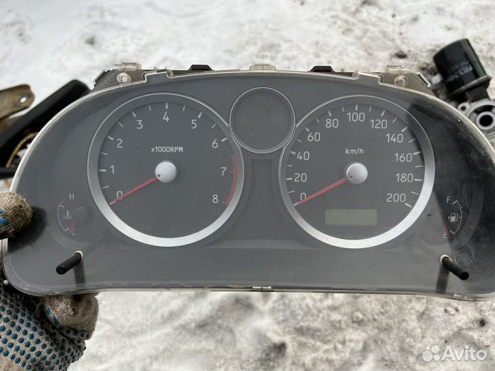 Щиток приборов Suzuki Liana 01-07 механика