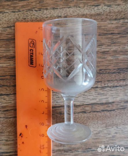 Рюмки хрустальные 7 штук