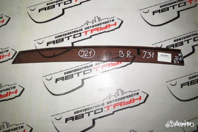 Ветровик nissan teana J31 PJ31 TNJ31 B R