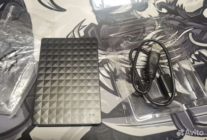 Внешний жесткий диск 1,2 тб