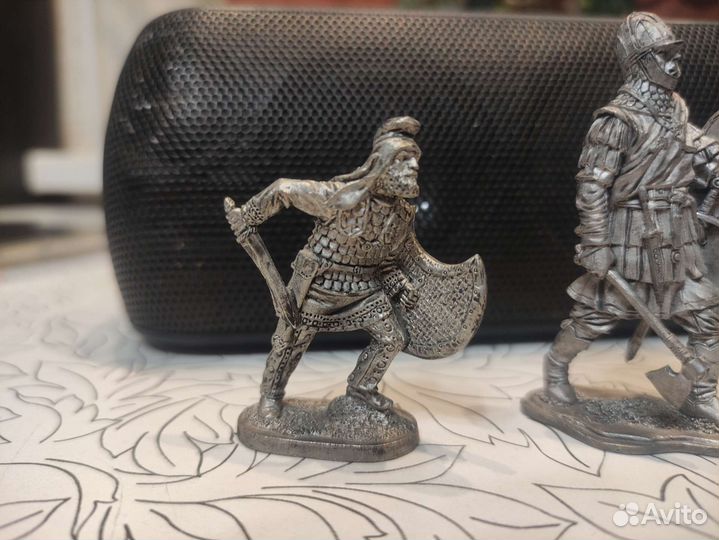 Оловянные солдатики металлические фигурки