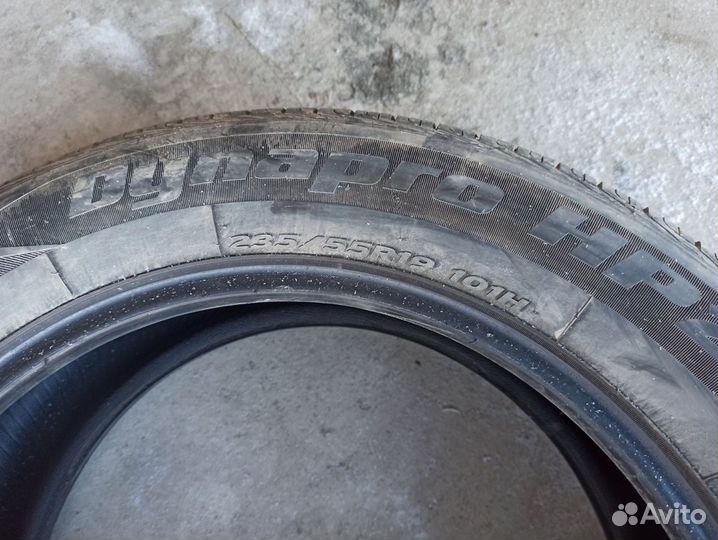 Hankook Dynapro HP2 RA33 235/55 R19 101H