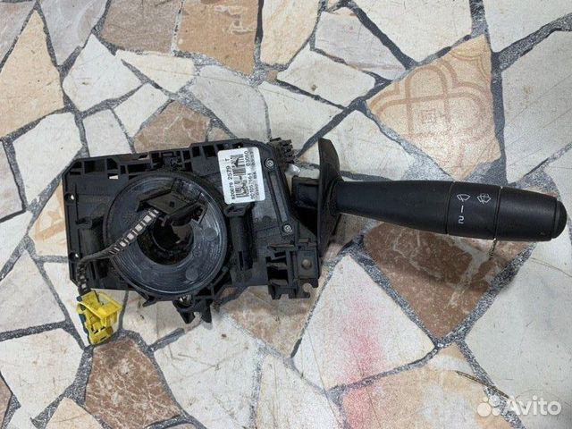 Подрулевой переключатель дворников Renault Logan