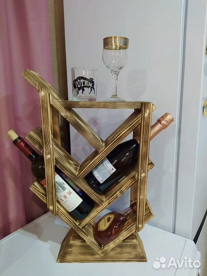 Подставка из дерева под вино,бутылки