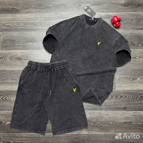 Костюм шорты и футболка corteiz