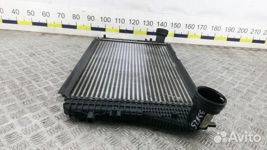 Радиатор интеркуллера volkswagen passat B6 (93N25K