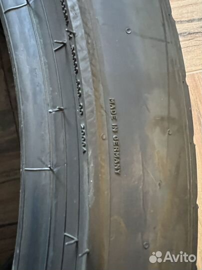 Pirelli P Zero 295/35 R21 Y