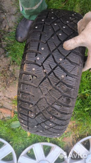 Nitto Therma Spike (NTSPK-B01) 195/60 R15 25H