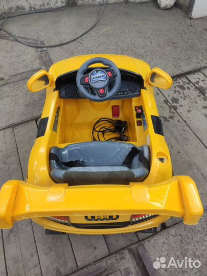 Детский электромобиль бу