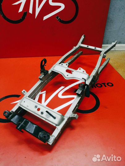 Задний подрамник Kawasaki ZX-6R 01-02