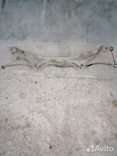 Балка зад хендай i30 киа сид