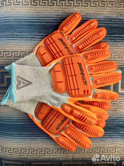 Перчатки защитные