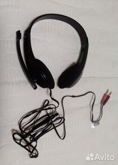 Наушники с микрофоном Oklick