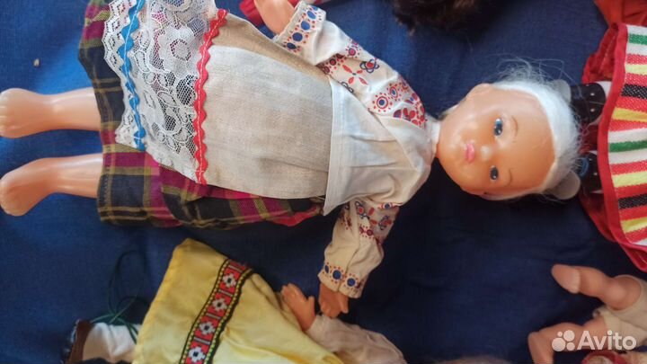 Куклы СССР гдр в национальной одежде цены разные