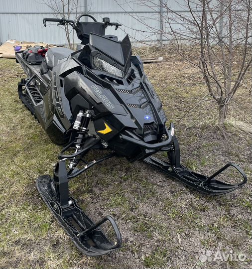 Polaris PRO RMK 800