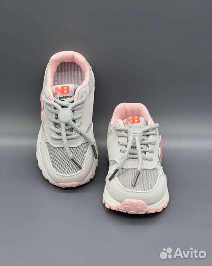 Кроссовки детские 28,29,31 размеры