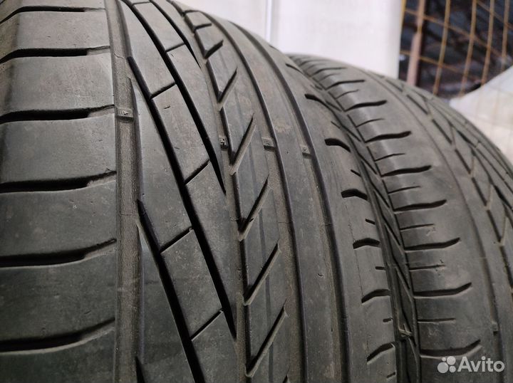 Goodyear Excellence 235/55 R17 99V