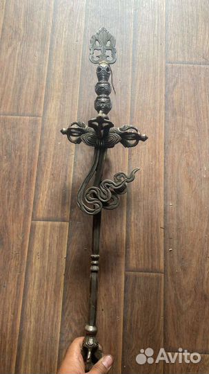 Пурба кхатванга дигуг ваджра дордже