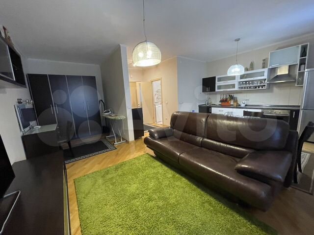 1-к. квартира, 40 м², 4/9 эт.