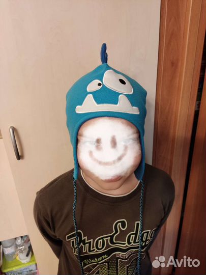 Необычная шапка флис 52-54