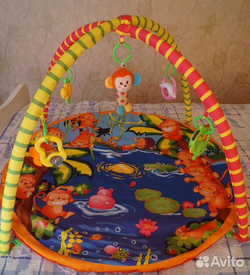 Развивающий коврик