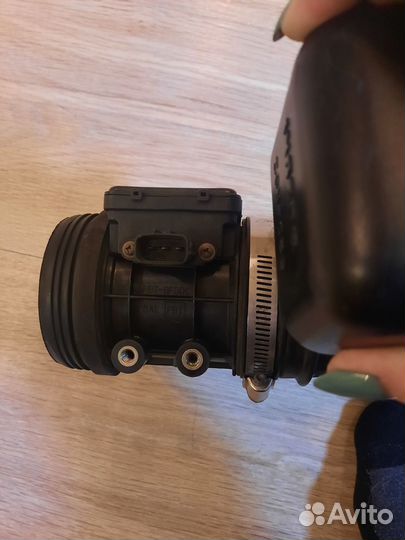 Продаю Датчик Массового расхода воздуха