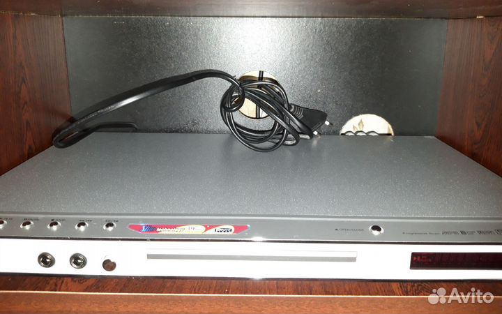 DVD плеер LG новый