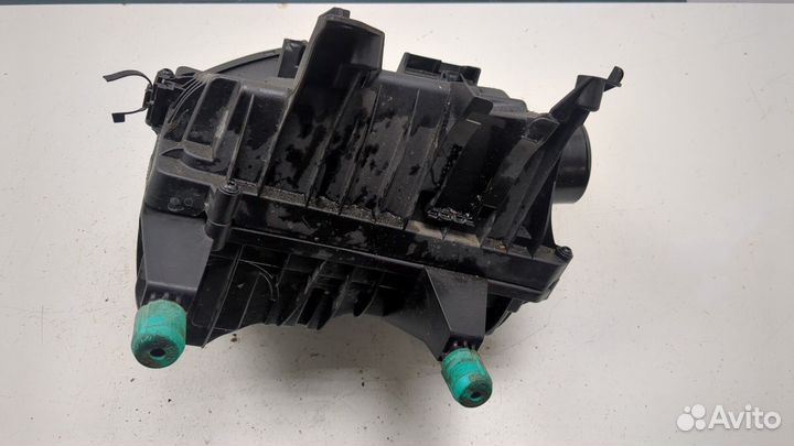 Корпус воздушного фильтра Mercedes A W177 2018, 2020