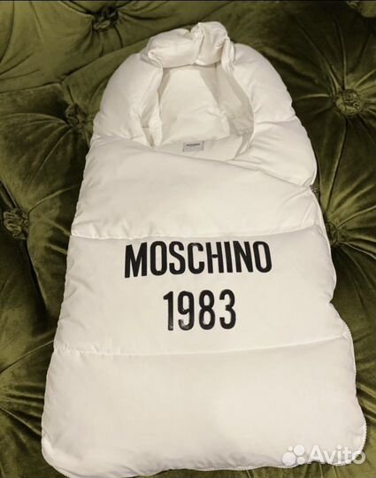 Конверт moschino оригинал