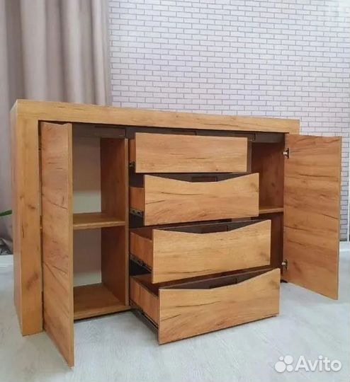 Паола Комод 702