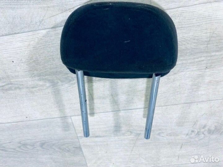 Подголовник задний Nissan Tiida хетчбэк HR16 2008