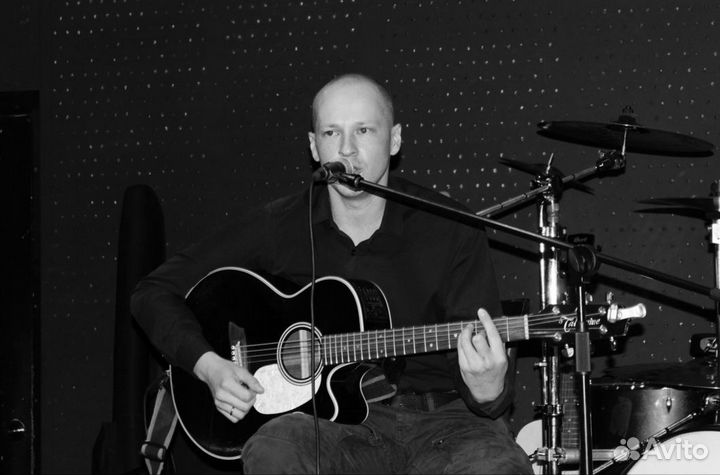 Стихи, сценарии, тексты песен под заказ