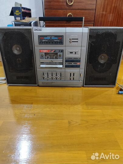 Магнитофон комета 225с-2(продано)