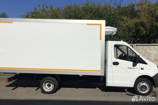 Грузоперевозки фура