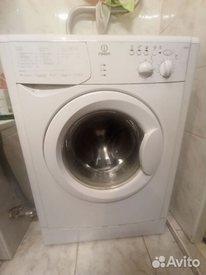 Стиральная машина на запчасти Indesit