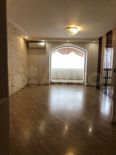 3-к. квартира, 71 м², 2/5 эт.